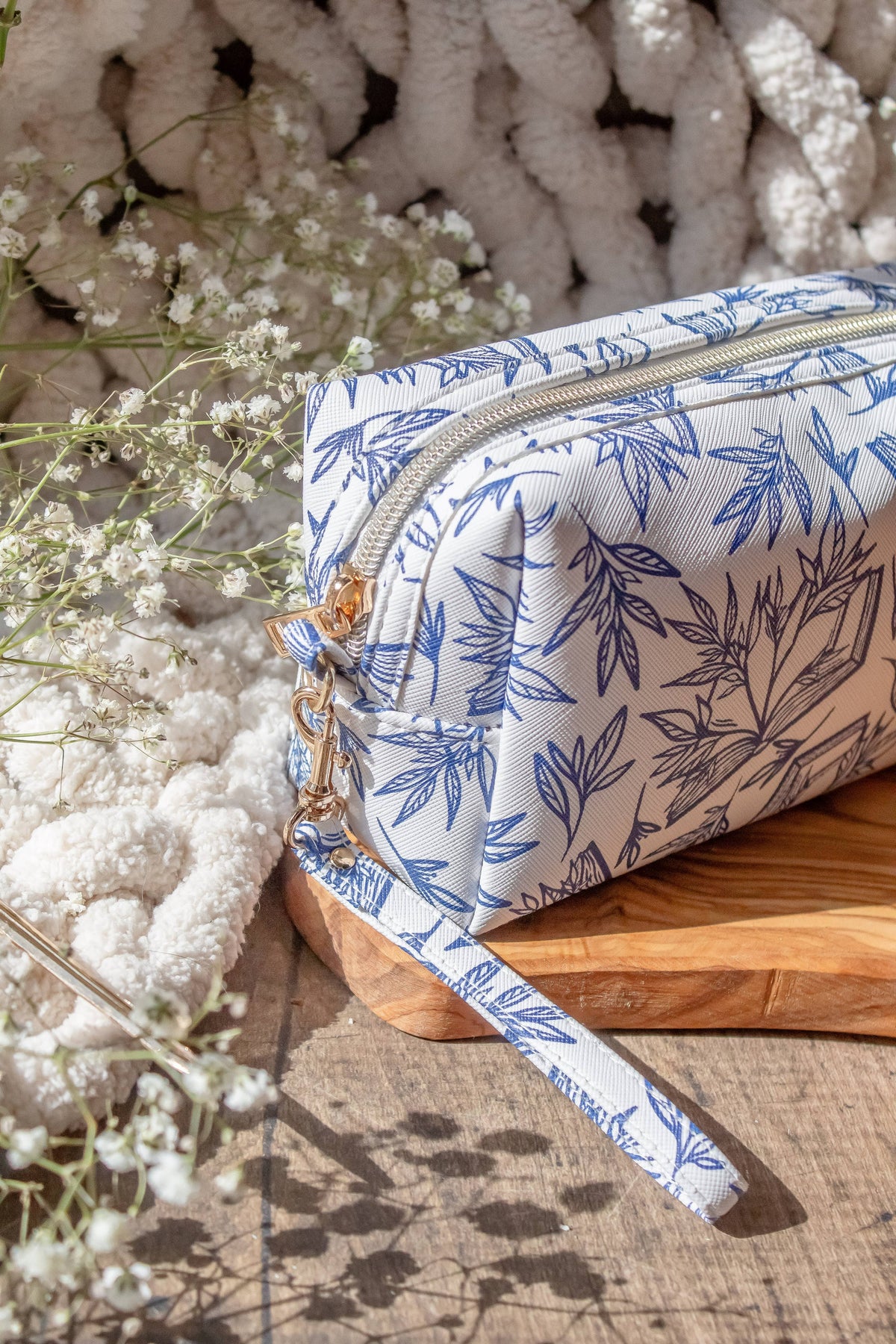Porcelain Books | Bookish Cosmetic / Pencil Zip Bag