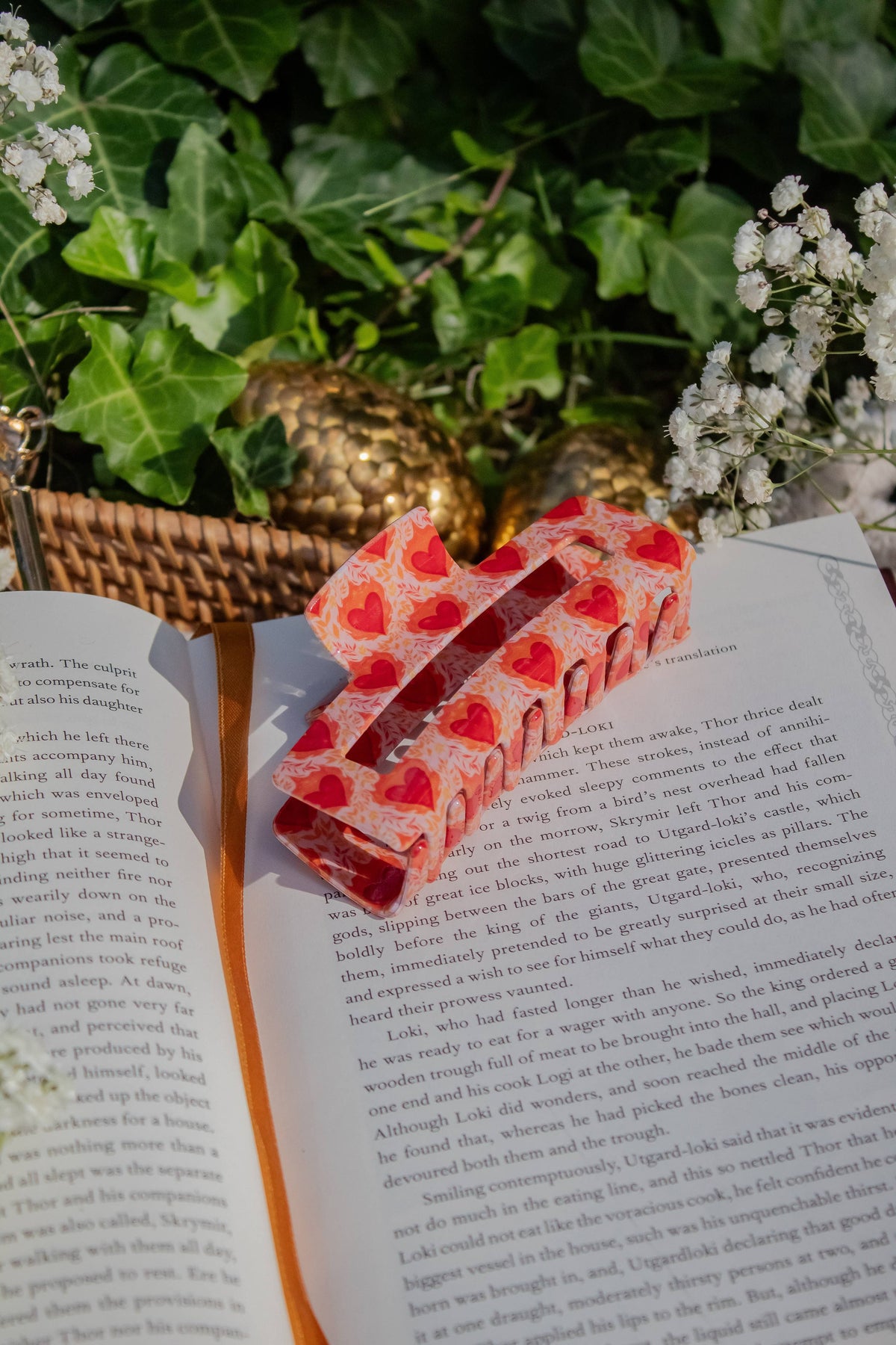 Bookish Hair Claw Clip - Flaming Hearts