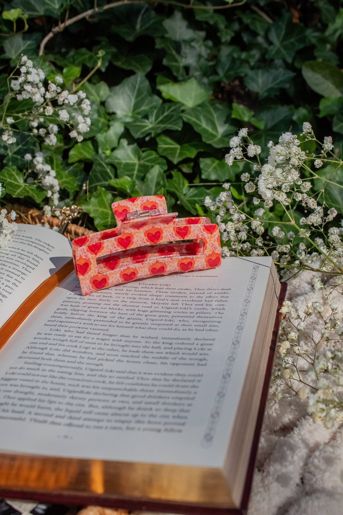 Bookish Hair Claw Clip - Flaming Hearts