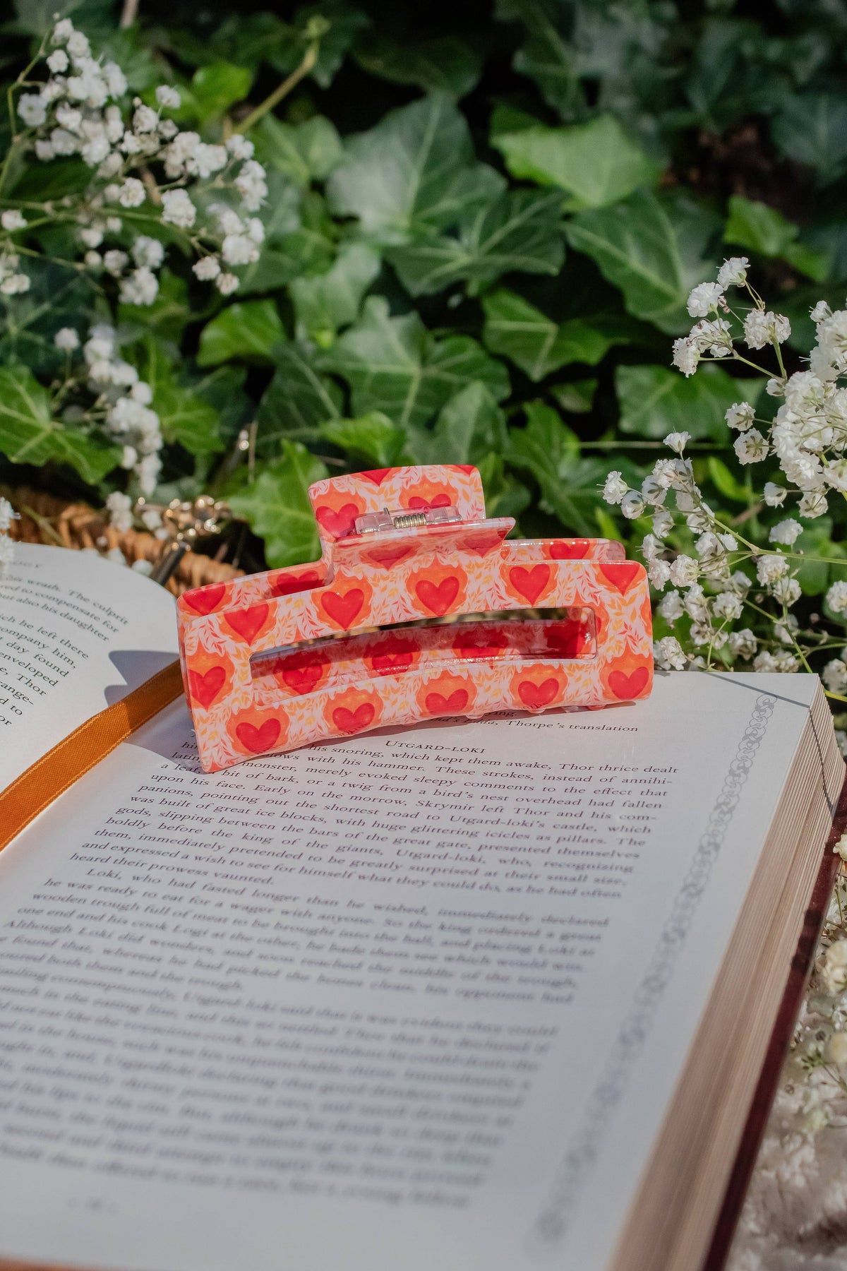 Bookish Hair Claw Clip - Flaming Hearts