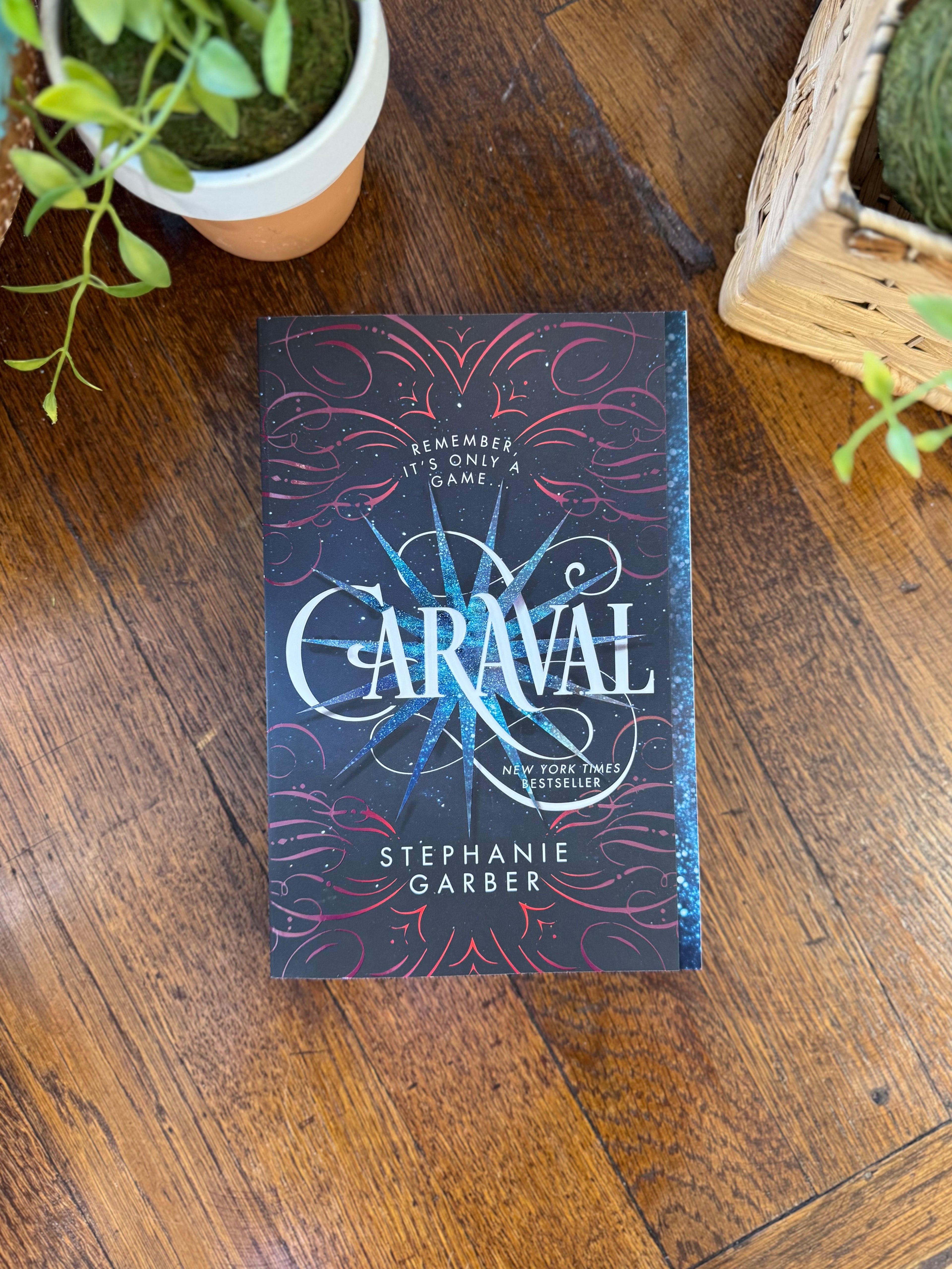 Caraval (Caraval, 1) by Stephanie Garber