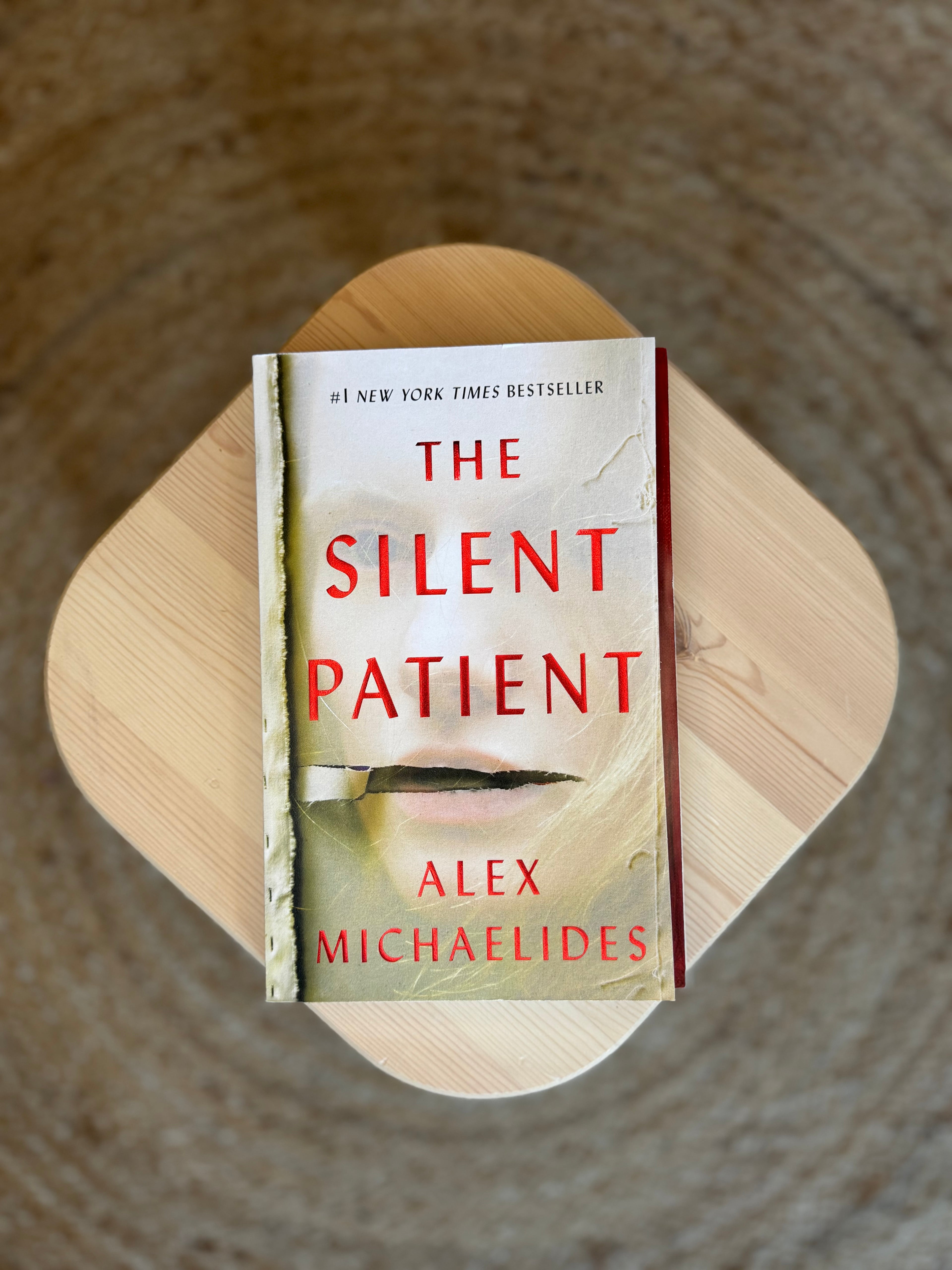The Silent Patient by Alex Michaelides