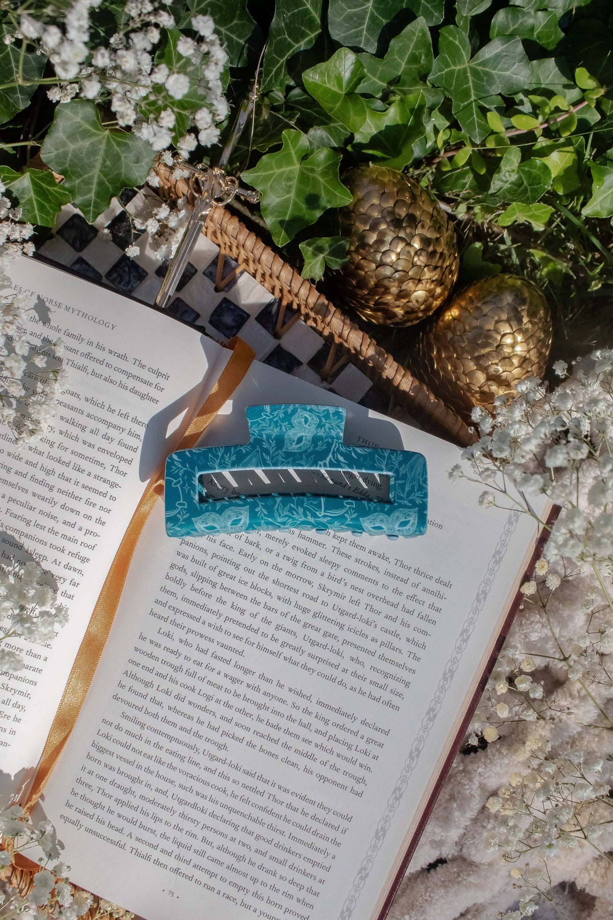 Bookish Hair Claw Clip - Starlight