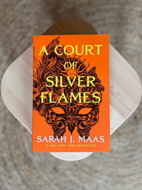 A Court of Silver Flames (A Court of Thorns and Roses, 5) by Sarah J. Maas