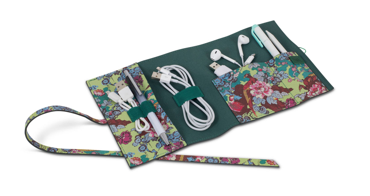 V&A Bookaroo Sundour Collection