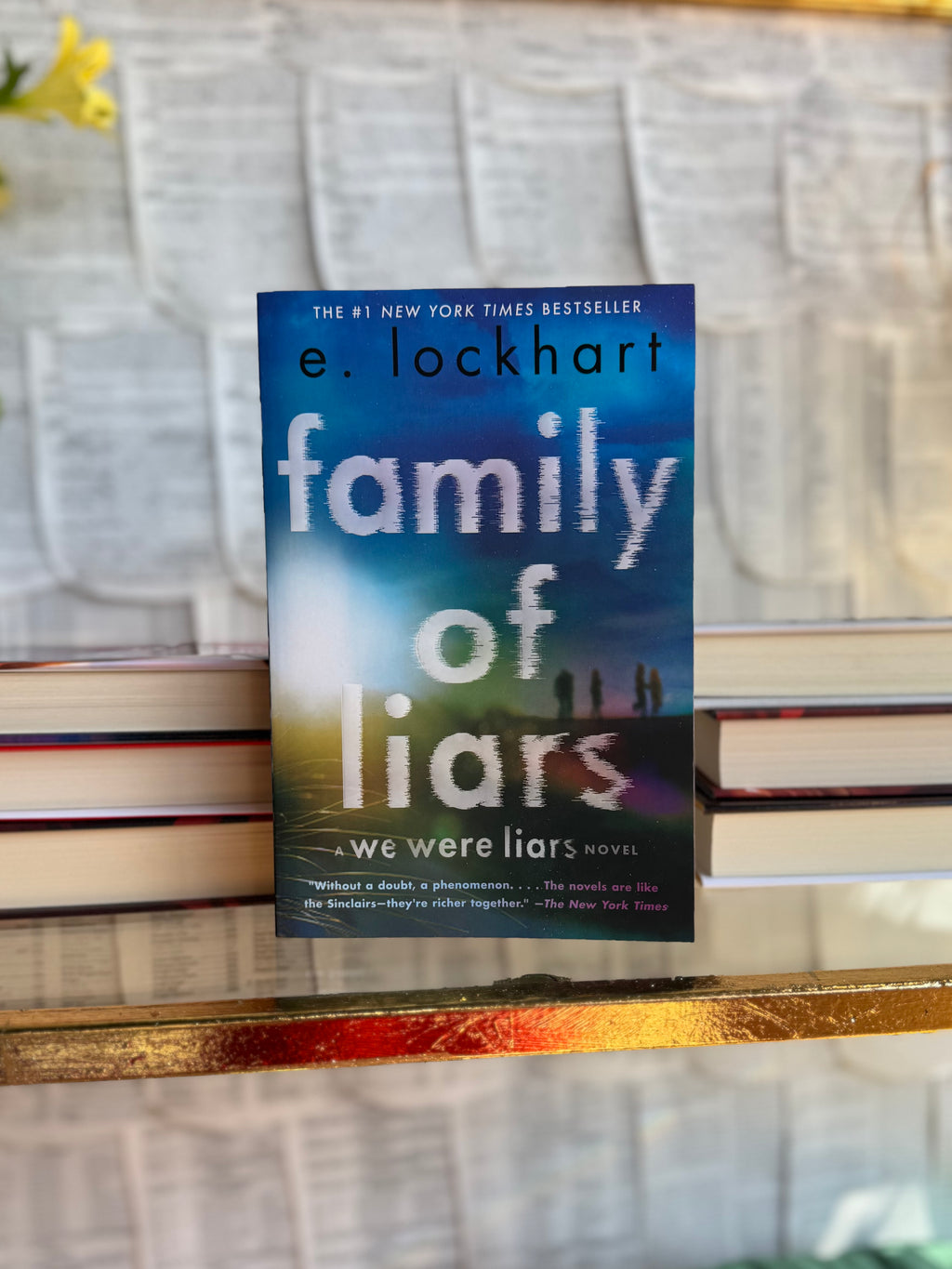 Family of Liars: Deluxe Edition (We Were Liars) E. Lockhart