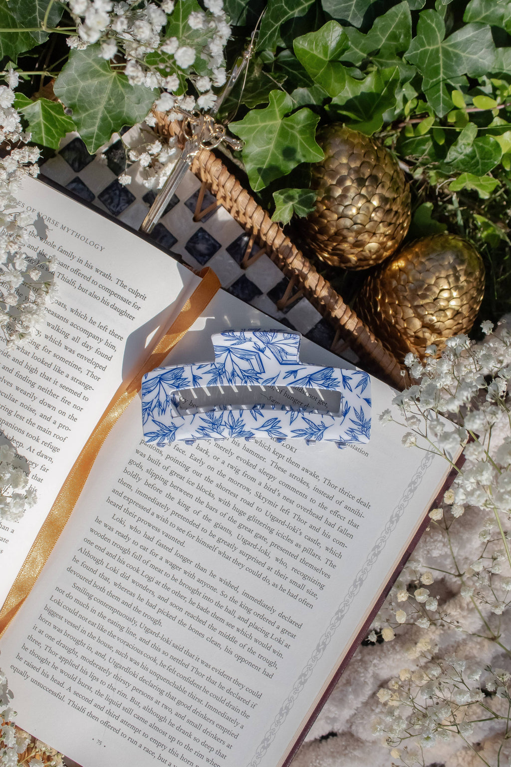 Bookish Hair Claw Clip - Porcelain Books