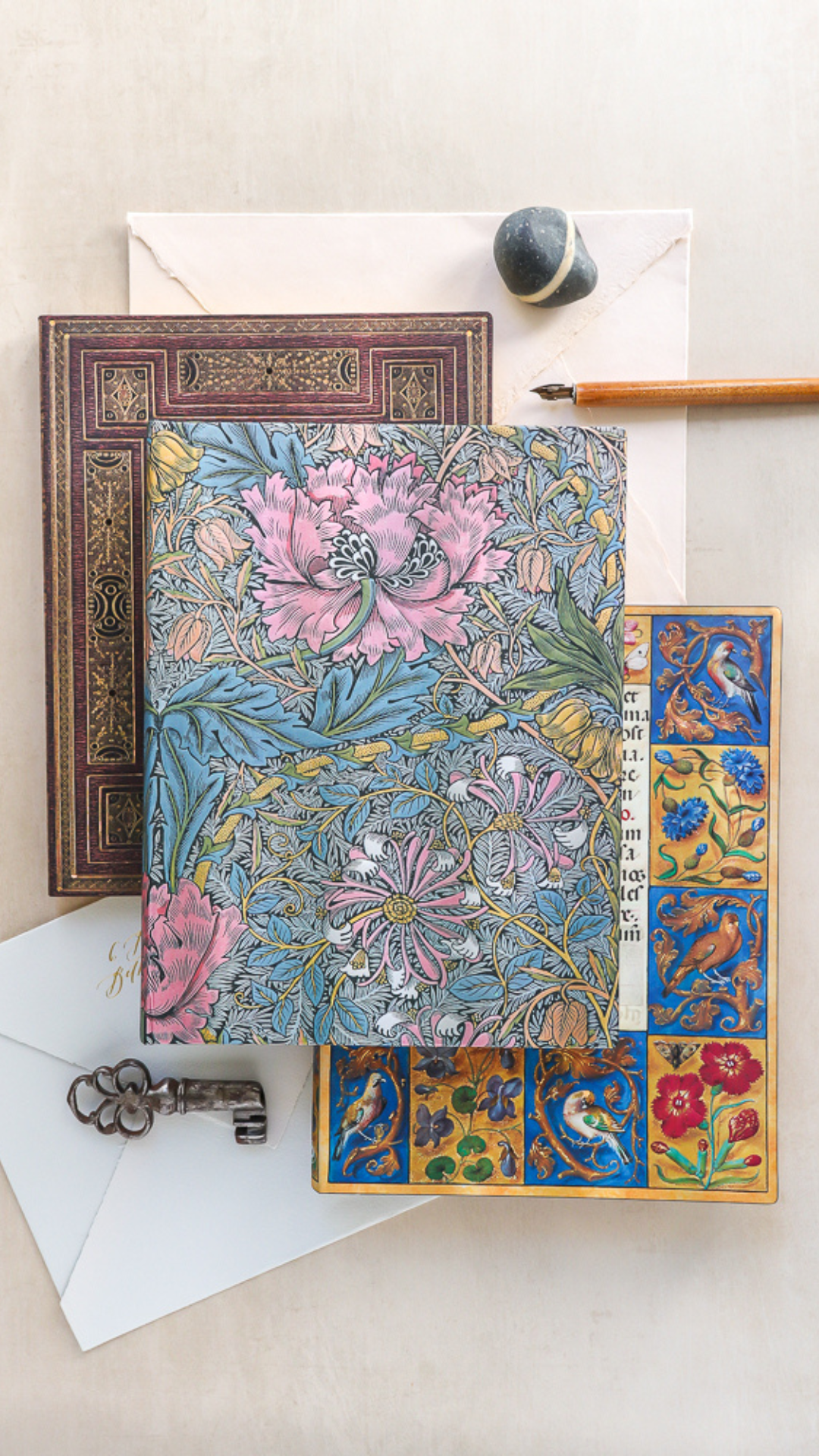 Paperblanks Morris Pink Honeysuckle Hardcover